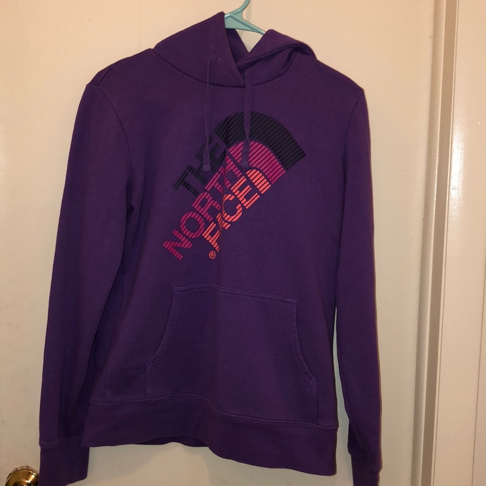 The North Face pull over